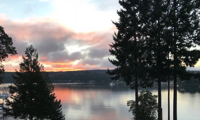 Port Ludlow Condo | Beautiful Port Ludlow Penthouse Water View Condo
