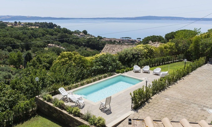 Lake Bracciano Villa | Beautiful private villa for 14 people with private pool, WIFI, A/C, TV, patio and pets allowed