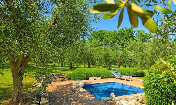 Penna in Teverina House | Beautiful private villa with WIFI, private pool, A/C, TV, patio, pets allowed and panoramic view