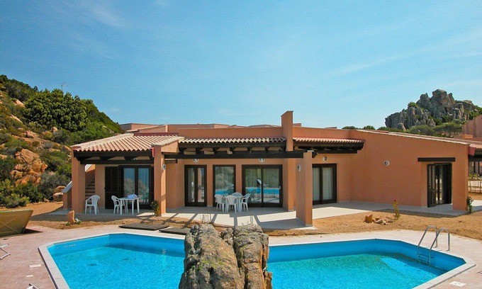 Trinita d'Agultu e Vignola Villa | Beautiful private villa for 10 people with private pool, WIFI, A/C, TV, pets allowed and parking