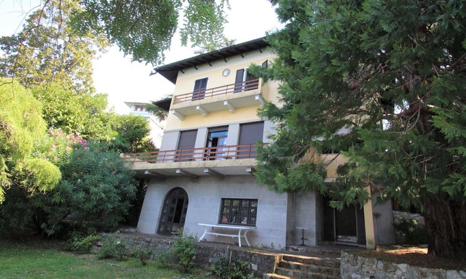Laveno House | Beautiful private villa for 7 people with WIFI, TV, terrace and parking