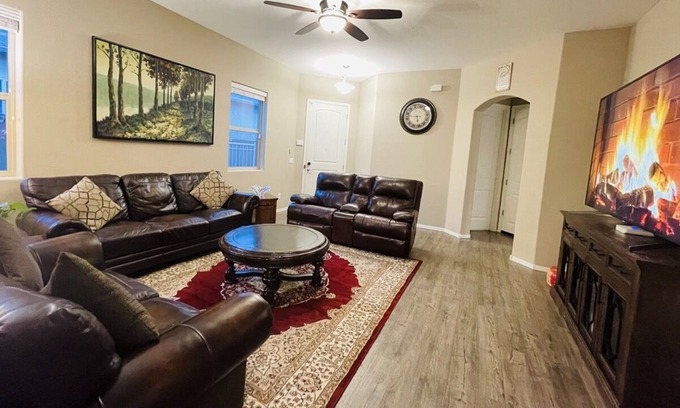 Prescott Valley House | Beautiful private home,great views, clean & specious,2minutes to Iron King Trail