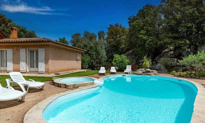 Porto-Vecchio Villa | Beautiful private villa for 6 guests with private pool, WIFI, A/C, TV and terrace