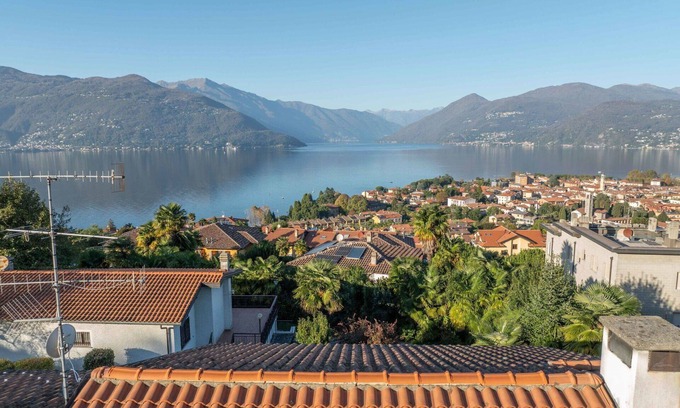Brezzo di Bedero House | Beautiful private villa for 6 guests with WIFI, TV, terrace and pets allowed