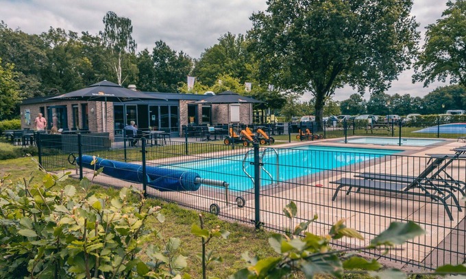 IJhorst House | Beautiful private villa for 6 guests with WIFI, pool, TV and terrace
