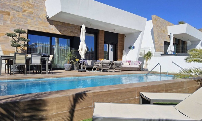 Finestrat Villa | Beautiful private villa with A/C, private pool, WIFI, TV, patio, panoramic view and parking
