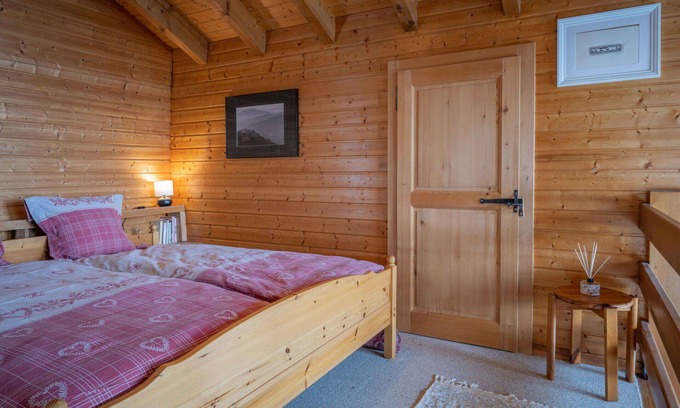 Chamoson House | Beautiful private villa for 6 people with WIFI, TV, terrace and parking