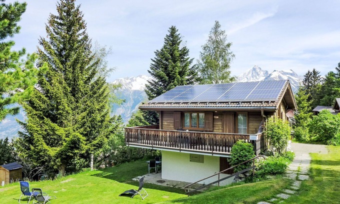 Buerchen House | Beautiful private villa for 6 people with TV, patio, pets allowed and panoramic view