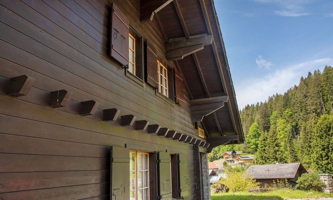 Villars-sur-Ollon House | Beautiful private villa for 8 guests with WIFI, TV and terrace