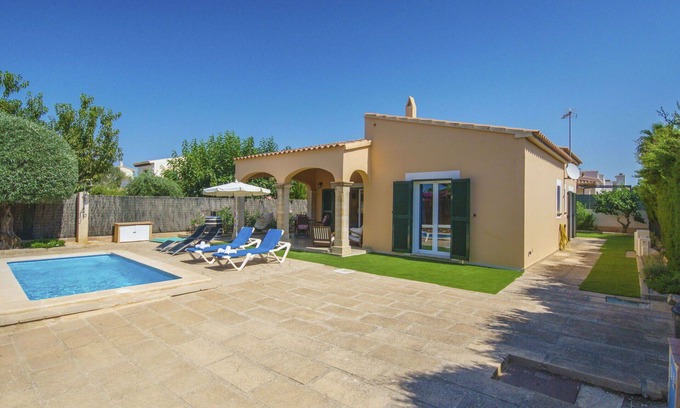 Sa Rapita House | Beautiful private villa for 4 guests with private pool, WIFI, A/C, TV and terrace