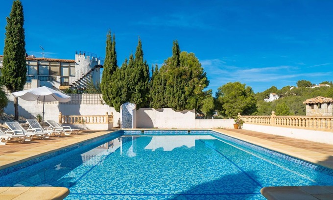 La Sabatera House | Beautiful private villa for 6 people with WIFI, private pool, A/C, TV, terrace and parking
