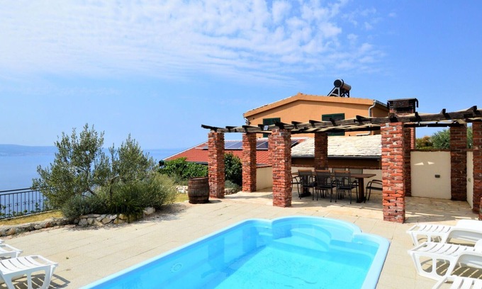 Central Dalmatia House | Beautiful private villa with private pool, A/C, WIFI, TV, patio, pets allowed and parking