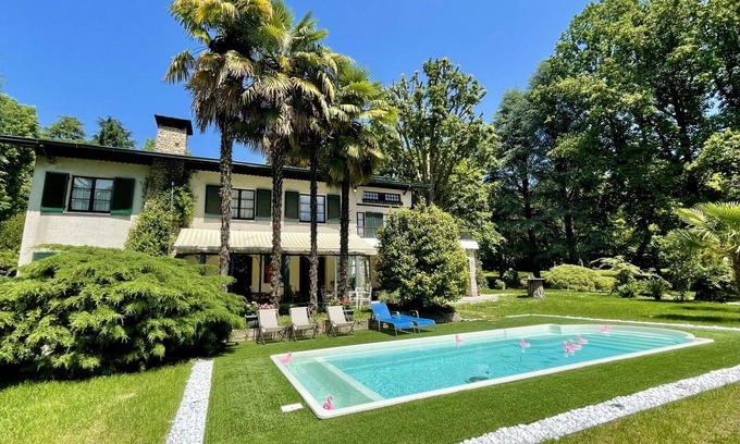 Sirtori Villa | Beautiful private villa with WIFI, private pool, hot tub, TV, patio, pets allowed and parking