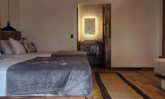 Cerro Azul Cabin | Beautiful property in the mountains