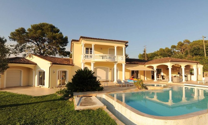 Les Baraques Villa | Beautiful Recent Villa in Mougins with swimming pool !!!