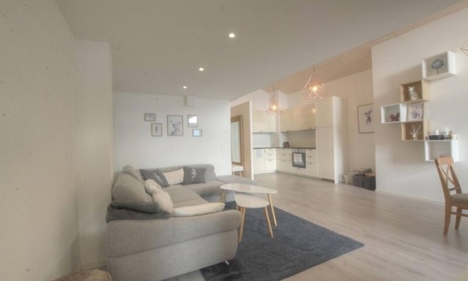 Anzere Apartment | Beautiful renovated flat in the centre of Anzère, close to shops, restaurants, public transport and
