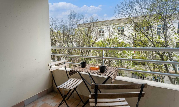 Antigone Apartment | Beautiful renovated apartment with a balcony
