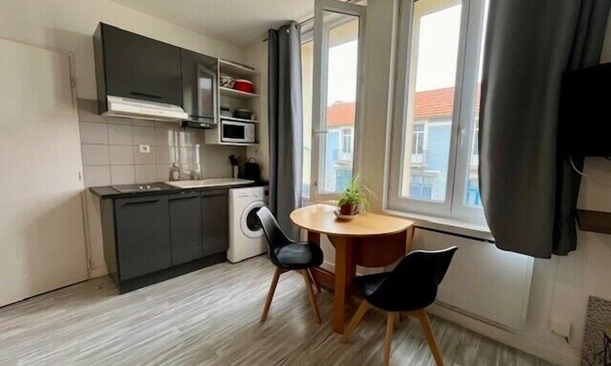 Quartier du Casino Apartment | Beautiful seafront apartment