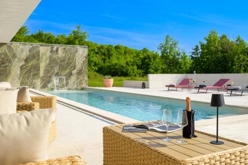 Sterna Villa | Beautiful She Luxury Villa with view in Groznjan