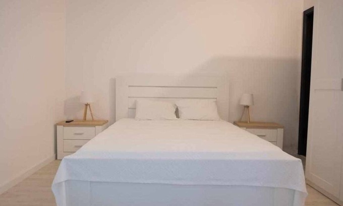 Sao Roque do Pico House | Beautiful Standard Double Room without Window - Sao Roque do Pico