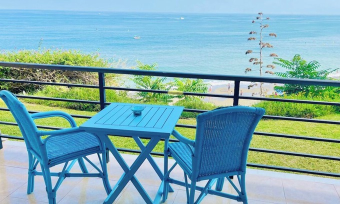 Costa del Sol Apartment | Beautiful studio with frontal sea views
