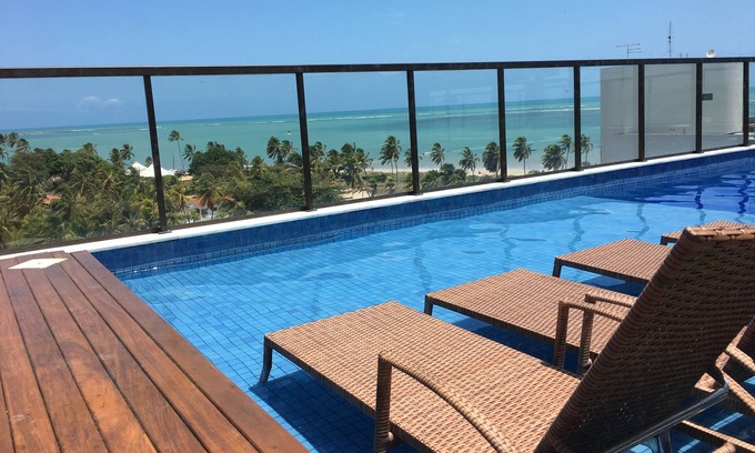 Ponta de Campina Apartment | Beautiful! STUDIO in Ponta de Campina (NEW)!