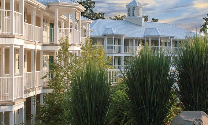 Sheridan Apartment | Beautiful studio unit at resort, sleeps 2