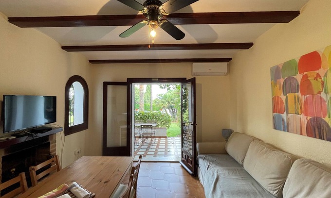 Pedreguer Apartment | Beautiful townhouse, comfortable and exterior, overlooking the garden.