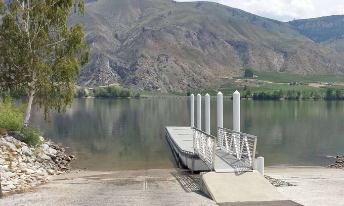 Entiat House | Beautiful View Home in Entiat - Dog Friendly!