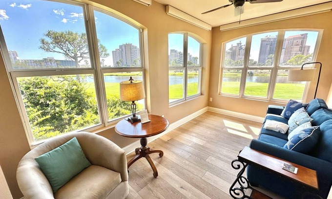 Sandestin House | Beautiful views! 2 minute ride to the Beach in the 6 person golf cart! 5406TT