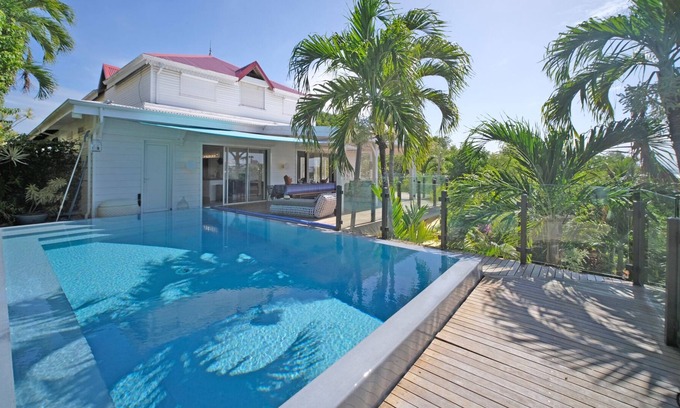 Bas du Fort Villa | Beautiful Villa for 12, pool and jacuzzi with private pontoon on the Marina