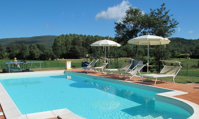 Montieri Villa | Beautiful villa for 6 guests with pool, TV, patio, pets allowed and parking