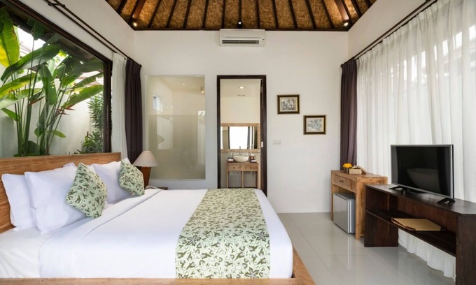 Kenderan Villa | Beautiful Villa in the middle of rice fields