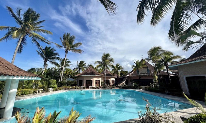 Cabarete Villa | Beautiful Villa in Prestigious Location Steps from the Beach - Sea Horse Ranch