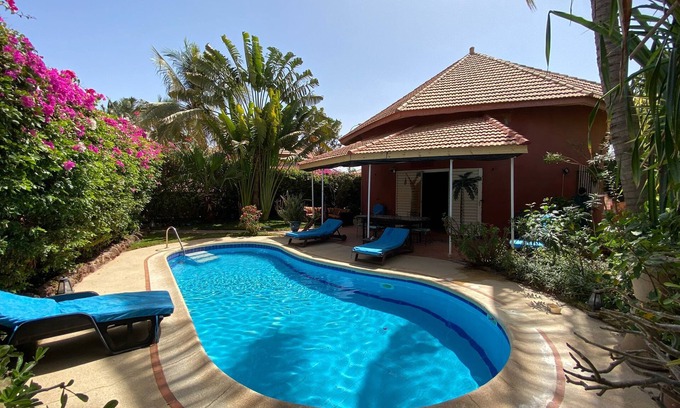 Saly Villa | BEAUTIFUL VILLA WITH SWIMMING POOL, RESIDENCE "SAFARI VILLAGE" WITH PRIVATE BEACH 100M