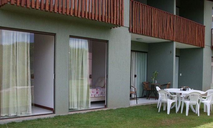 Itacimirim Apartment | Beautiful Village in Itacimirim - 2 bedrooms (1 en suite)