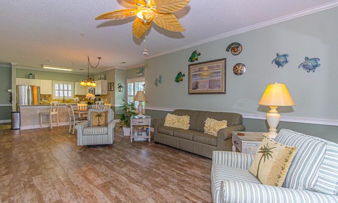 Central Myrtle Beach Villa | Beautifully Appointed 2BR 2BA Golf Villa Near the Beach