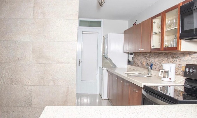 Dorado del Mar Villa | Beautifully updated 3/2 Beachfront Villa in Dorado, PR