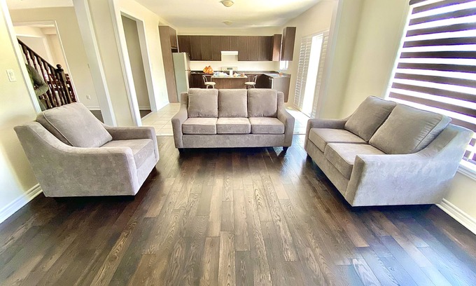 Beaverton House | Beaverton Cottage (5 minutes away from a beach and boating centre)