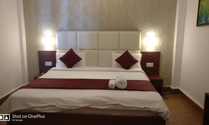 Koregaon Park House | Bed and Breakfast In 5bhk Koregaon Park