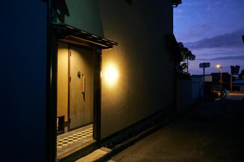 Inami House | Bed and Craft MITU