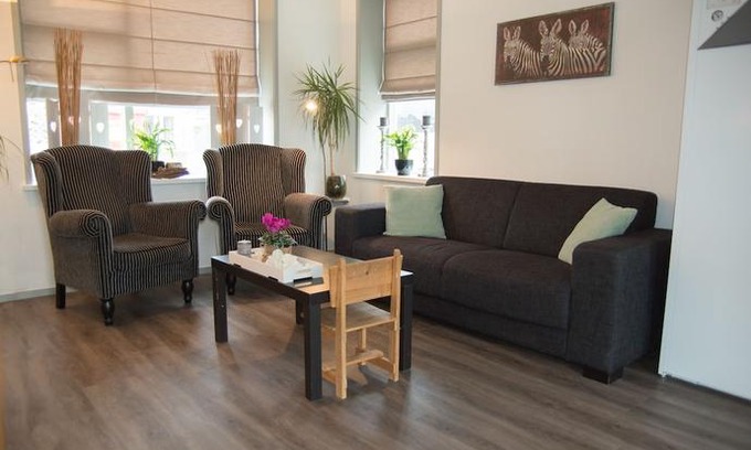 Lauwerzijl House | Bed en breakfast Uitrust