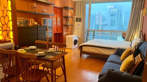 Shuangjing Apartment | Beijing city center - Cosy family suite with CBD city view