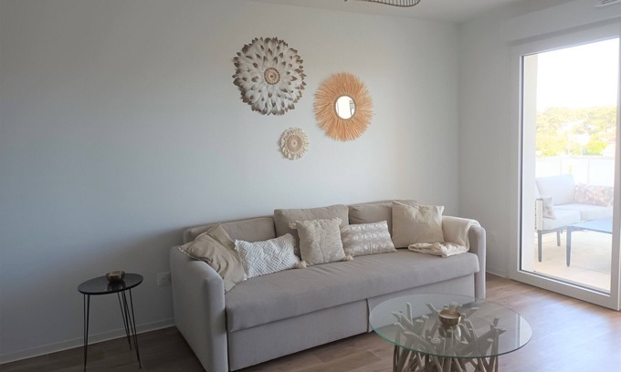 Lacanau-Ocean Apartment | Bel Appartement de Type 3 Avec Balcon à L'entrée de Lacanau-océan 19med