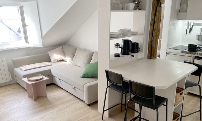 Quartier de la Place-Vendome Apartment | Bel Appartement Hyper Central Entre L'opéra et les Tuileries à 5min du Louvre
