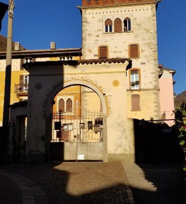 Canzo Apartment | Bella Alda Beautiful Como Castle Penthouse