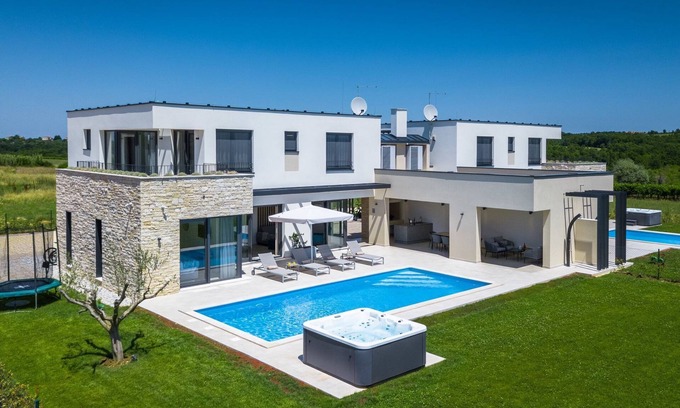Brtonigla House | Bella & Chiara by Interhome
