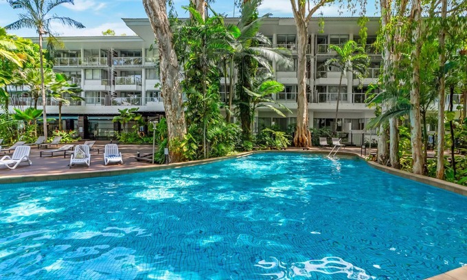 Palm Cove Apartment | Belle Escapes Drift Beachfront Resort Suite 3207