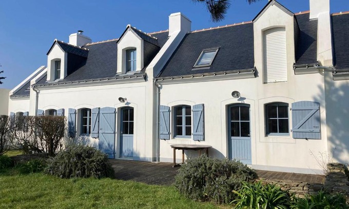 Bangor House | Belle maison à 600m de la mer, jardin, terrasse et tout confort à Bangor - FR-1-418-228