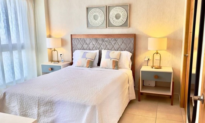 Evaristo Morales Apartment | Bello Apartamento en Evaristo Morales, 1 BR
